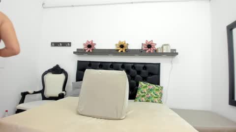 Snapshot of jade_brown21 chatting on September 25, 11:02 pm jade_brown21 online show from September 25, 11:02 pm