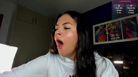 jade_lovv online show from May 29, 12:14 pm