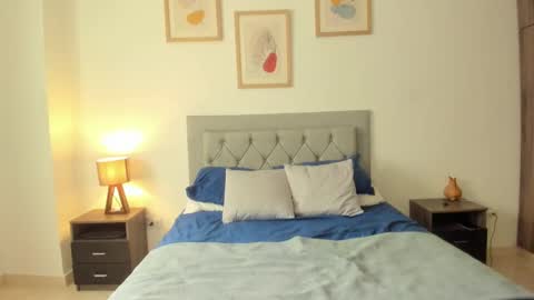 Jade smile online show from October 23, 3:40 pm