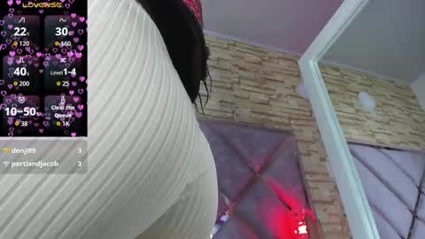 jade white  online show from January 17, 2:13 pm