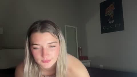 Jade james online show from June 19, 4:17 am