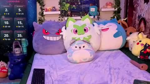 jadeplant online show from June 8, 11:04 pm
