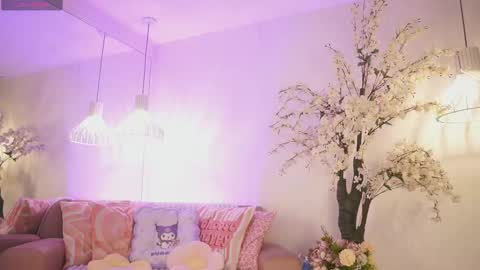 Jade Summer online show from November 17, 11:33 am