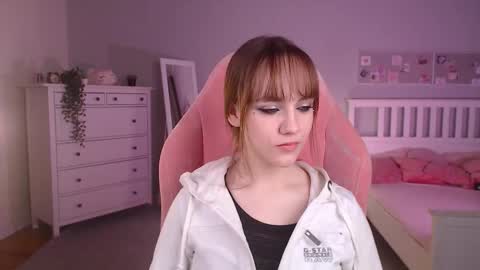 jamie_chung online show from November 7, 5:13 am