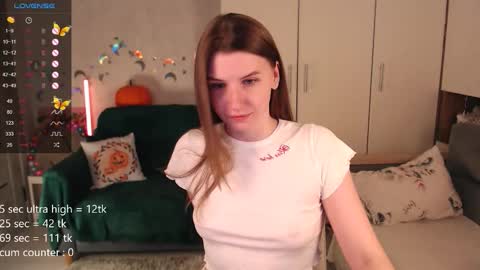 Snapshot of jane_a1r chatting on October 3, 2:38 am Evgenia online show from October 3, 2:38 am