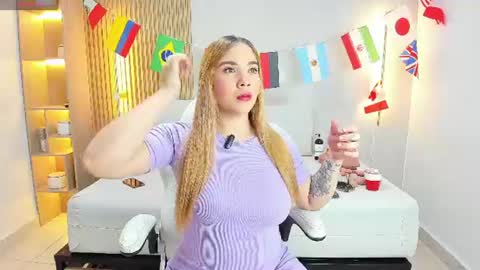 JANE CLOUDS online show from July 7, 4:15 am