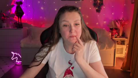 Snapshot of janegrey11 chatting on December 13, 8:54 am Jane online show from December 13, 8:54 am