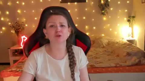 Jane online show from July 5, 5:40 pm