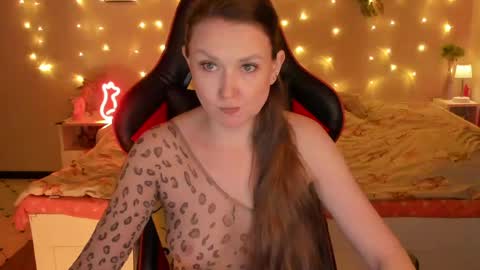 Jane online show from May 17, 7:02 pm