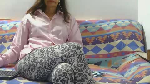 Snapshot of janehotmilf chatting on September 24, 3:05 am janehotmilf online show from September 24, 3:05 am