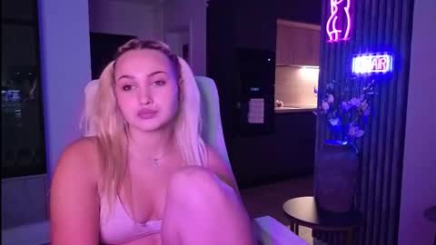 Jane online show from October 27, 10:26 pm