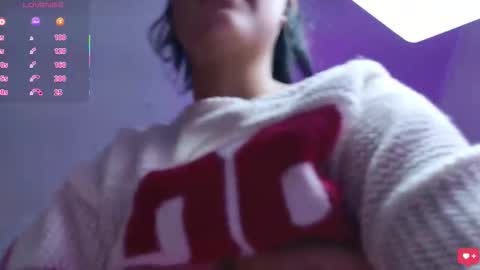 janettejones_ online show from November 19, 5:07 am