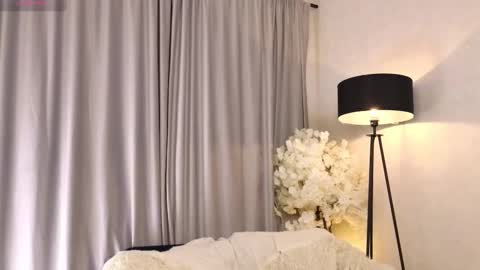 Janet online show from December 19, 11:57 am