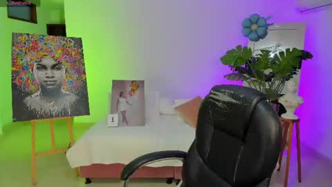 JANY online show from July 6, 10:53 am