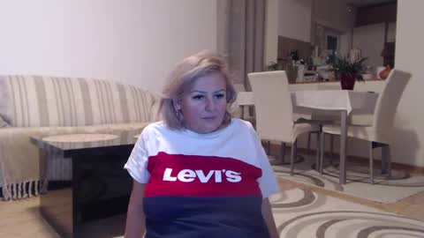 jaqueline88 online show from February 20, 4:39 am