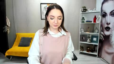 JaquelinLaurent online show from September 24, 7:35 pm