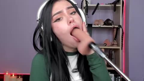 Snapshot of jas_miin chatting on September 26, 2:31 am Maria online show from September 26, 2:31 am