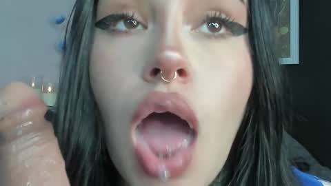 Maria online show from November 23, 1:52 am