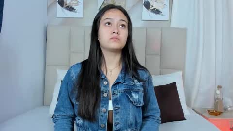 Snapshot of jaslyn__smith chatting on December 31, 2:25 pm Jaslyn online show from December 31, 2:25 pm