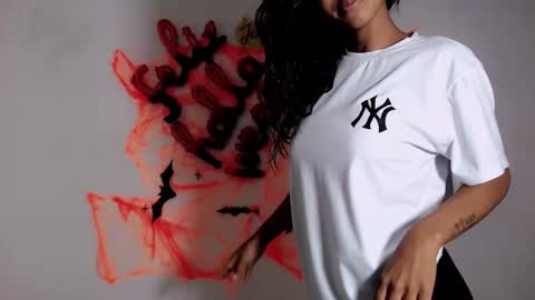 Snapshot of jasmin_brunette_ chatting on October 8, 2:54 pm Jasmin online show from October 8, 2:54 pm