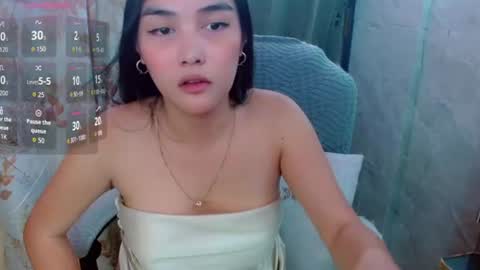 Jayda Khalifa  online show from June 19, 7:12 am