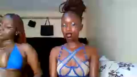 jazlyn_ari online show from July 22, 11:55 am