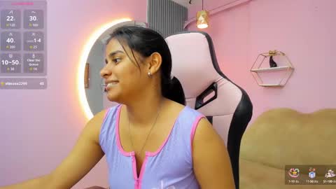 Snapshot of jazmin_ebony chatting on September 19, 11:09 am jazmin online show from September 19, 11:09 am