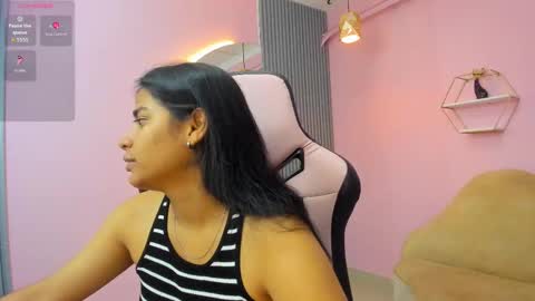 Snapshot of jazmin_ebony chatting on September 22, 10:14 am jazmin online show from September 22, 10:14 am