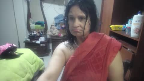 jazmim online show from December 16, 1:28 pm