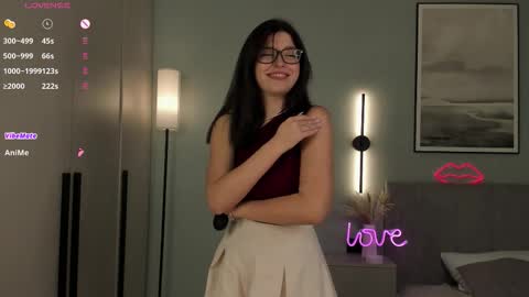 Snapshot of jazminenakano chatting on September 23, 7:23 pm Mira the personal mirage D online show from September 23, 7:23 pm