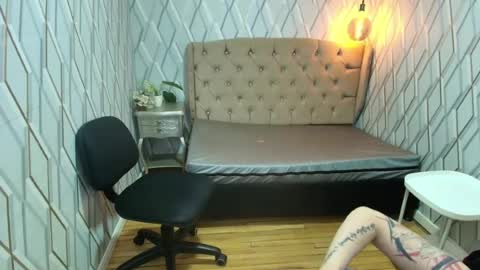 Jeane Marie online show from July 17, 3:22 am