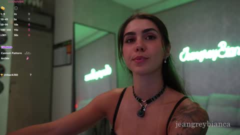 Snapshot of jeangreybianca chatting on February 11, 8:31 pm Bianca online show from February 11, 8:31 pm