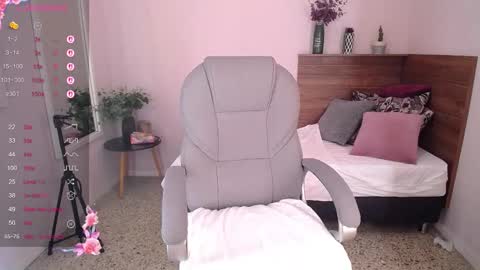 jeinnovemontenegr0 online show from September 18, 12:37 pm