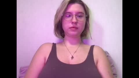 Inna  online show from November 4, 8:30 am