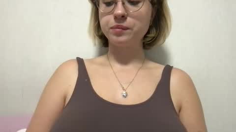 Snapshot of jelly_gum chatting on September 20, 1:53 pm Inna online show from September 20, 1:53 pm