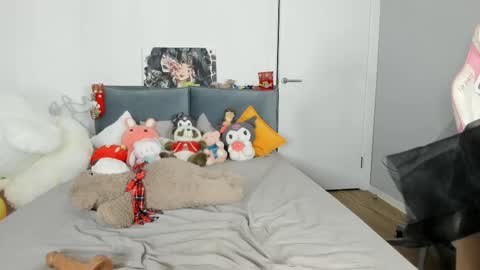 Snapshot of jenie_fire chatting on February 21, 1:22 pm Dolly online show from February 21, 1:22 pm