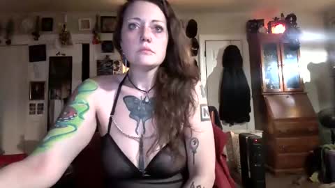 Snapshot of jenna_jayy chatting on March 10, 12:29 am Jenna online show from March 10, 12:29 am