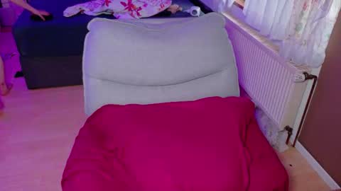 jennasxy19 online show from July 20, 4:41 pm