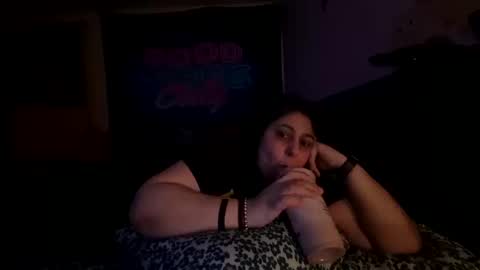 Snapshot of jennabrady chatting on October 10, 12:48 am Dragon Queen. Be my Dragon -- and online show from October 10, 12:48 am