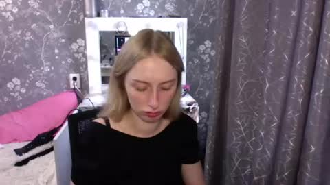 Jenna online show from June 25, 9:24 am