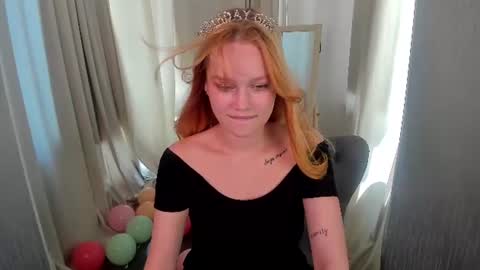 Jennifer online show from August 8, 11:40 am