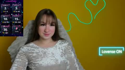 Jennifer online show from December 5, 12:39 pm