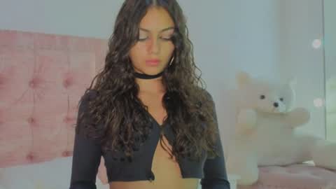 Jennifer Lee online show from July 21, 1:06 am
