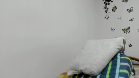 jenniferloveyou online show from April 4, 10:36 am