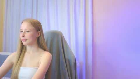 Snapshot of jenny_angelok chatting on September 18, 10:36 am Next broadcast on December 05 subject to change online show from September 18, 10:36 am