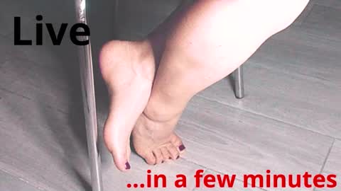 Snapshot of jenny_fighterfeet chatting on February 1, 11:43 am Jenny online show from February 1, 11:43 am