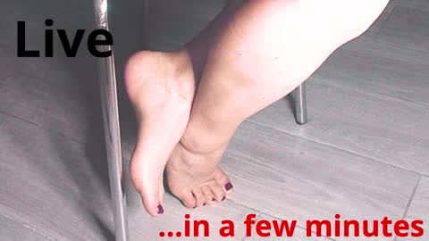 Snapshot of jenny_fighterfeet chatting on January 29, 11:09 am Jenny online show from January 29, 11:09 am