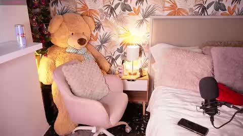 Snapshot of jenny_roberts96 chatting on October 11, 8:22 pm Jenny Roberts online show from October 11, 8:22 pm