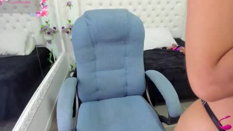 Snapshot of jenny_stark chatting on October 14, 8:55 pm jenny_stark online show from October 14, 8:55 pm