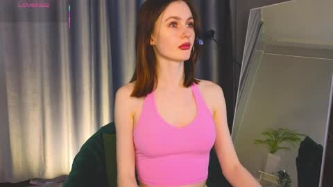 jennyfer_me online show from April 7, 12:40 pm